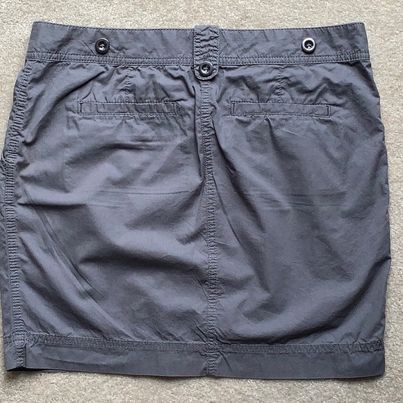 Loft Dark Grey Skirt With Pockets Size 8 Petite - Picture 3 of 6
